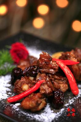 ��Բ�������Źǵ�����