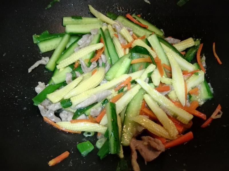 ��������˿������