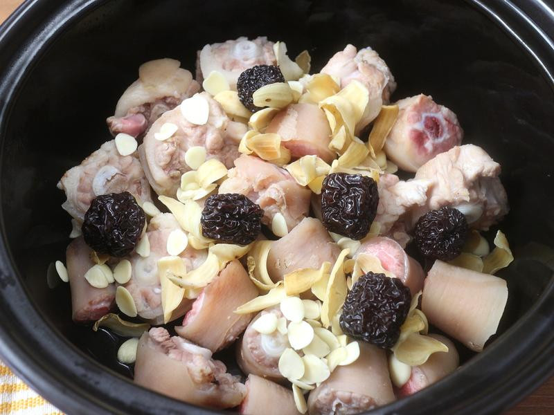 �ٺ�����β��������