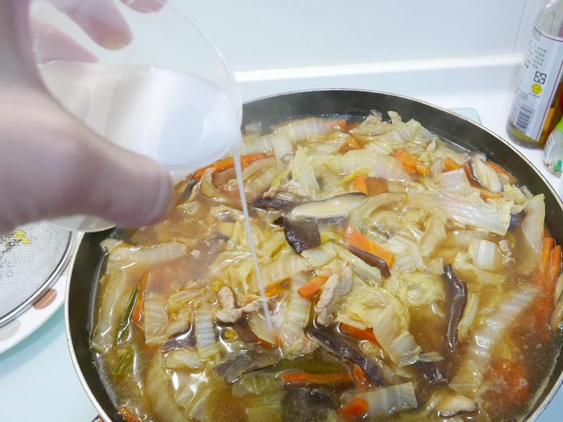 ����ζ�ײ�±������