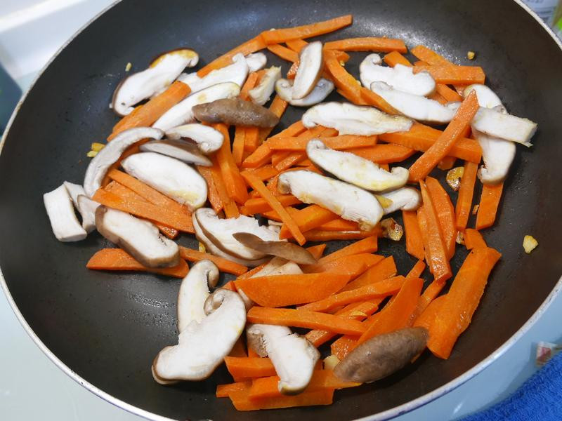 ����ζ�ײ�±������