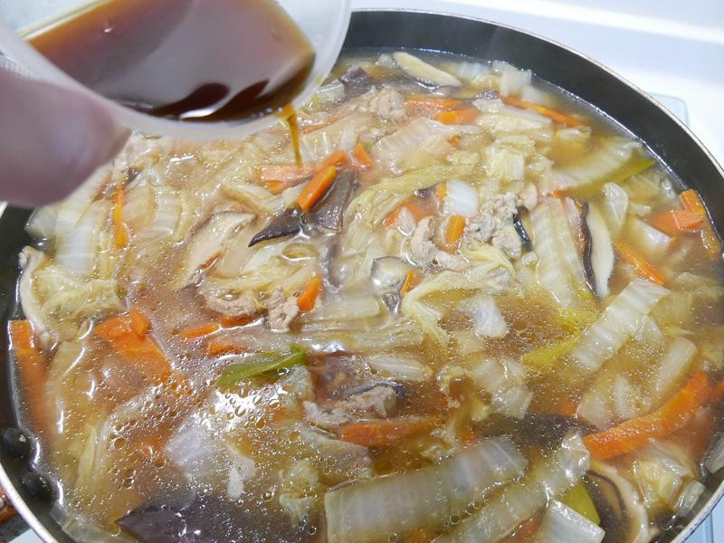 ����ζ�ײ�±������