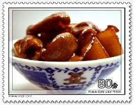 红烧肉焖肥肠煲的做法