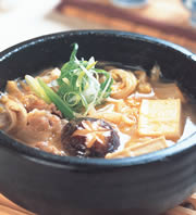 味噌泡菜锅的做法