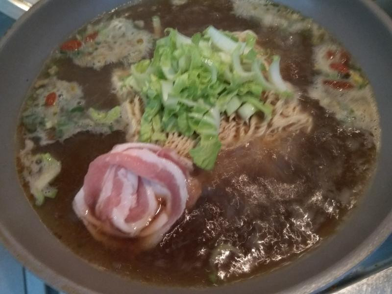 ��Ǻ�����Ͼ����ߵ�����