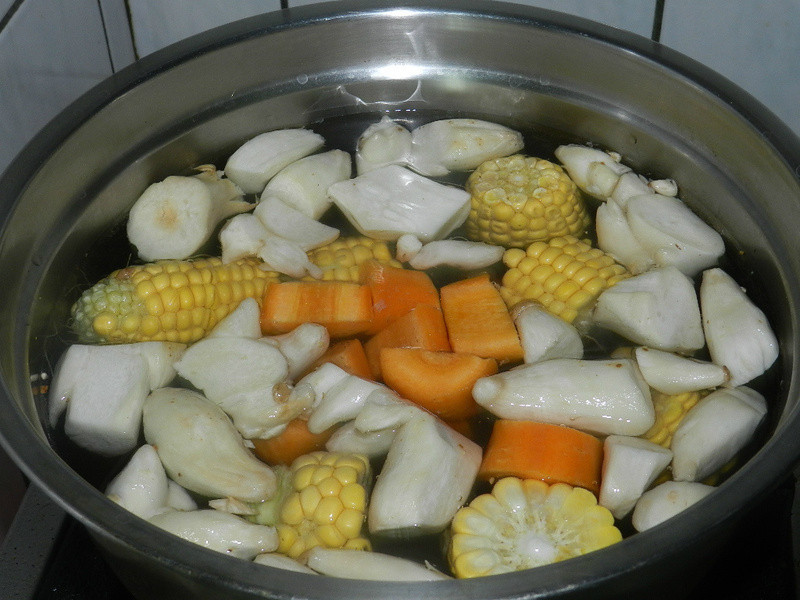 ɽҩ������������