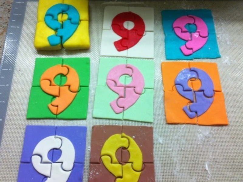 ��ɫ����ƴͼ���ⷭ�Ǳ��ɵ�����