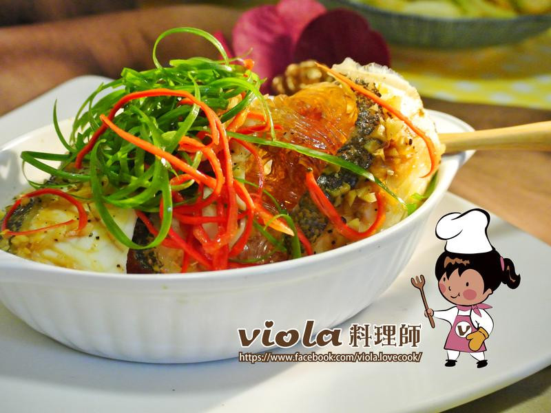 清蒸鲜鱼粉丝煲的做法