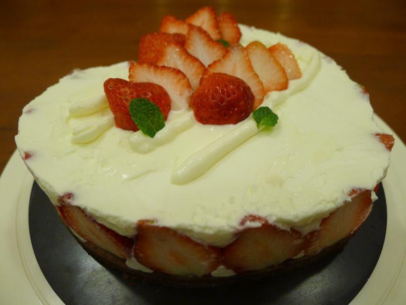 ���β�ݮ����Ľ˹������