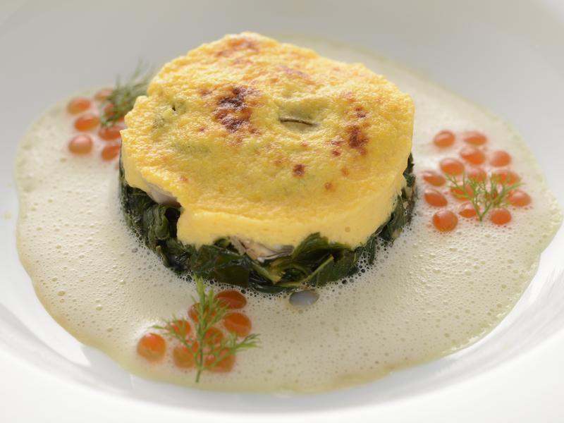 焗烤生蠔佐蛤蛎香槟泡沫的做法