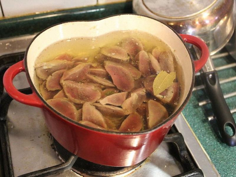 �ͷ�Ѽ�ӵ�����