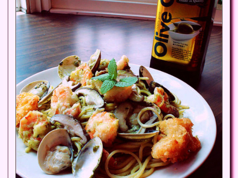{得意的一天橄榄油}青酱海鲜义大利面的做法