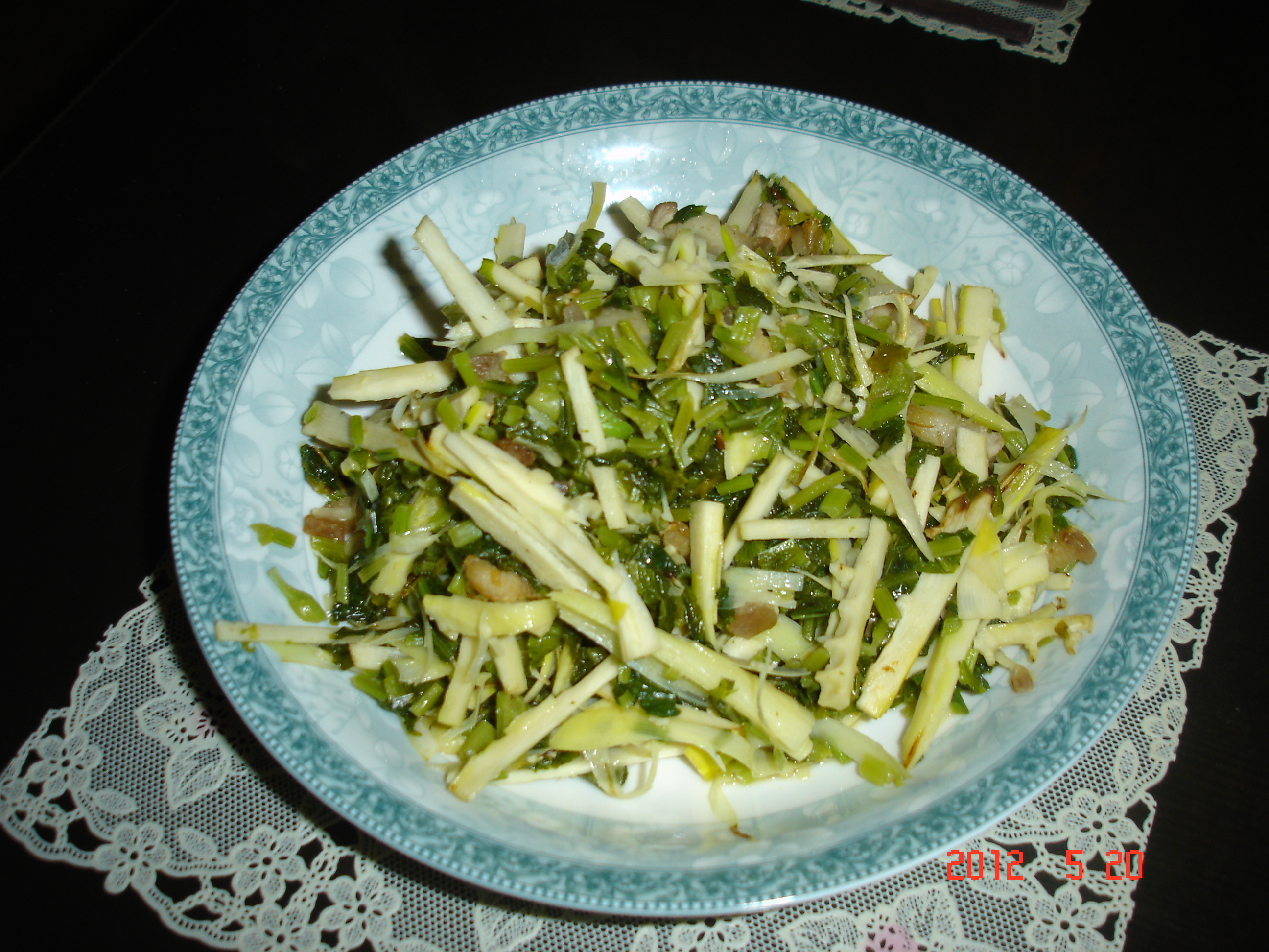 �⳴ѩ����˿������