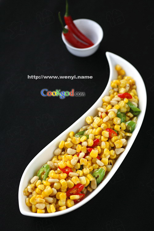 松仁玉米的做法