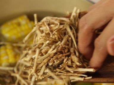 ����é��ˮ������