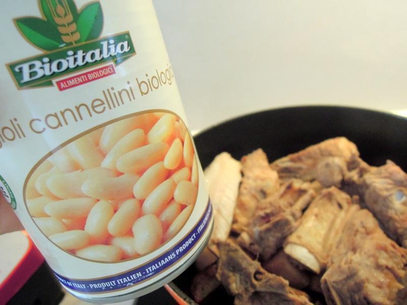 �׶���ͷ���Źǵ�����