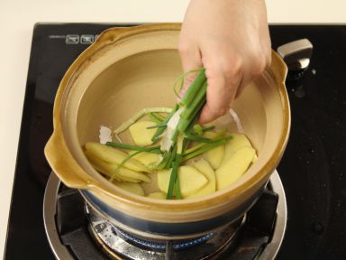 ���к��ʷ�˿�ҵ�����