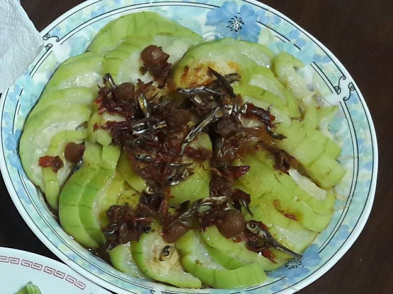 ��˿�϶��۵�����