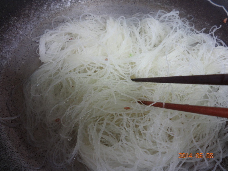 ����ζ̨ʽ���׷۵�����