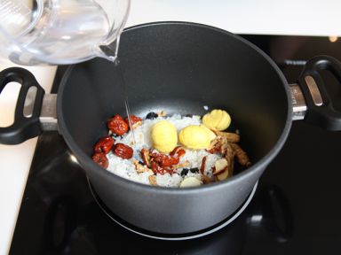 �����˲κڶ�Ӫ����������