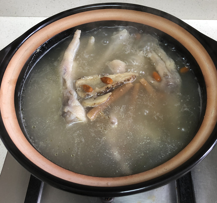 ¡¾¾ËÂè³ø·¿¡¿Ò©²Ä¼¦½ÅµÄ×ö·¨