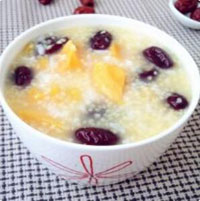 美味早餐-兵鸽红薯红枣粥的做法