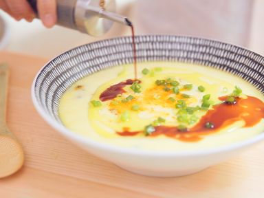 ��ɫ������������