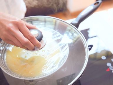 ��ɫ������������