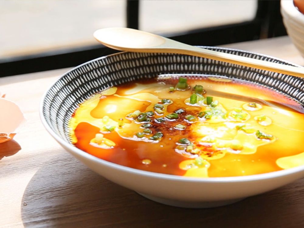 ��ɫ������������