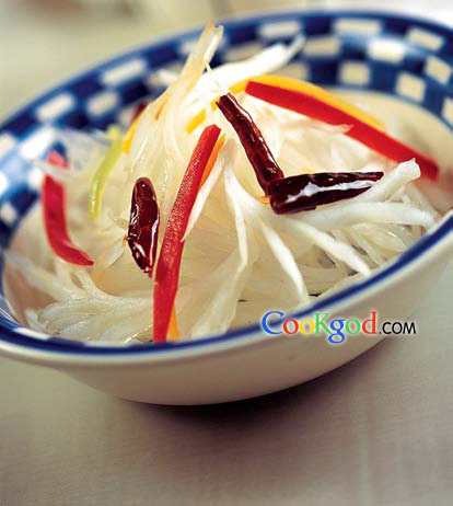 酸辣白菜丝的做法