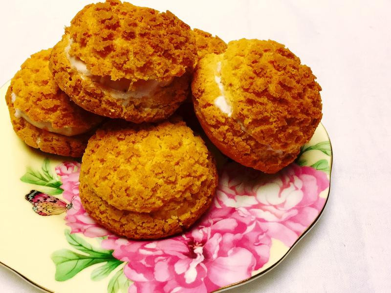 脆皮冰淇淋泡芙的做法