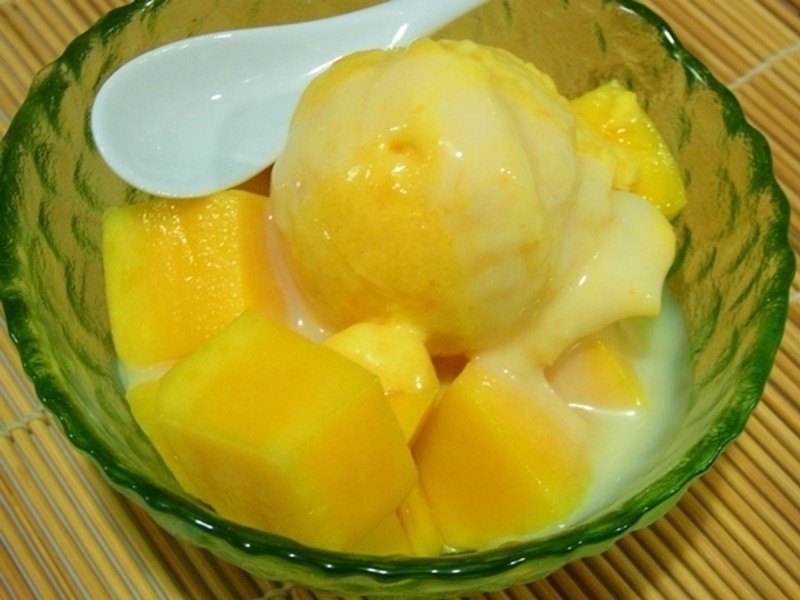 免冰淇淋机--芒果炼乳冰淇淋的做法