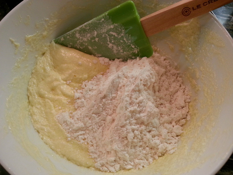 ���ֻƽ���˾�������