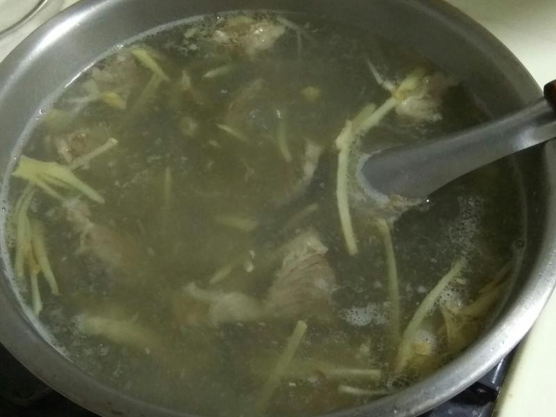 姜丝肝连汤的做法