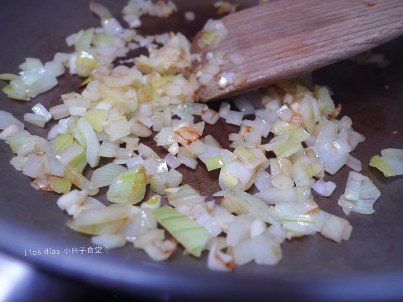 ΢΢��Ģ���������ɵ�����