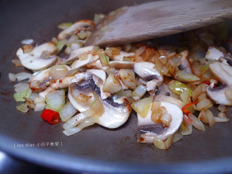 ΢΢��Ģ���������ɵ�����