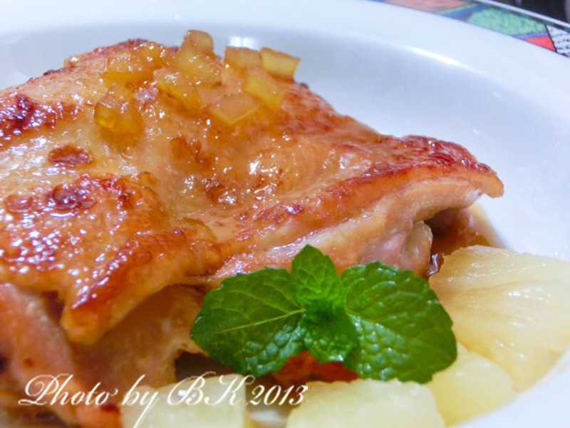 凤梨蜜汁鸡腿排的做法