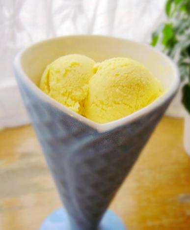 清清凉凉过夏天——芒果冰激淋的做法