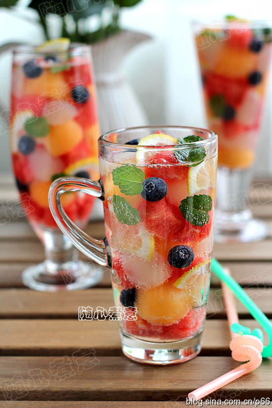 ��������ˮ�����������������ĵļ�Ʒ����������