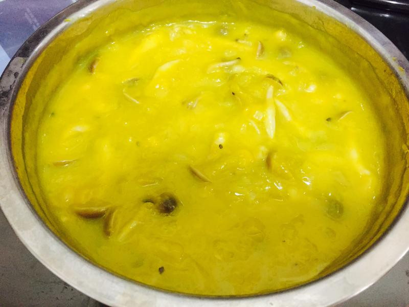 南瓜鲜奶浓汤的做法