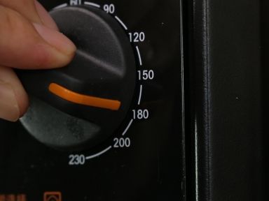 ���ʵ���̢������