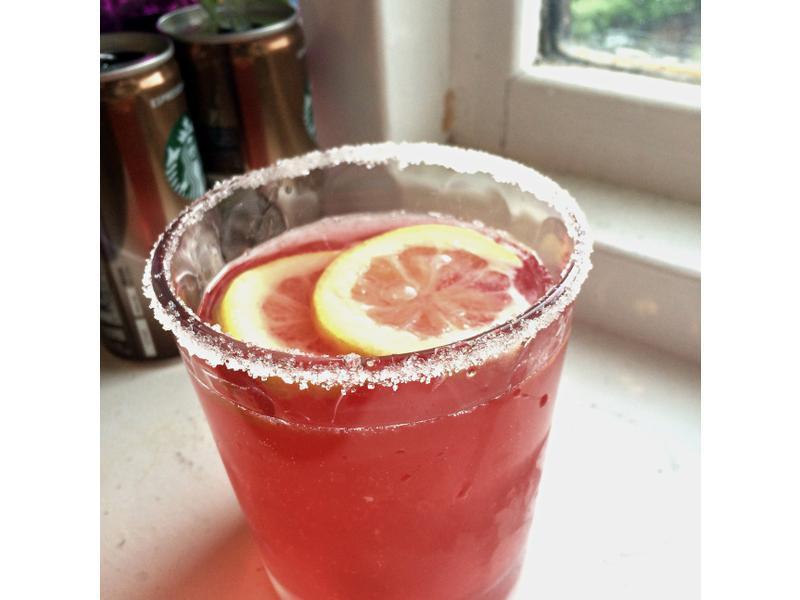 �ۺ�����ˮ Pink Lemonade������