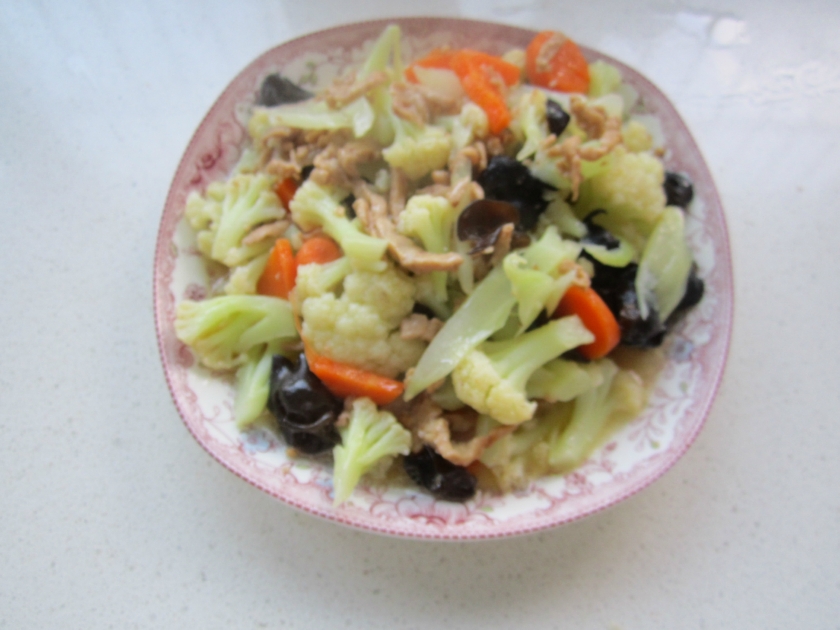 花菜胡萝卜肉丝的做法