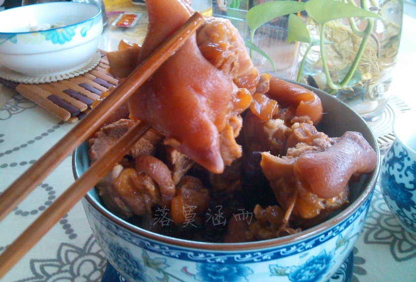 大枣老卤猪蹄的做法