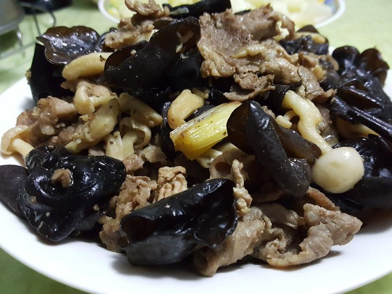 ���׳�ľ���������