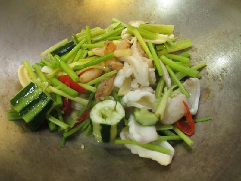 �۲˳���֦��̨���ξƴ��������׾Ƶ�����