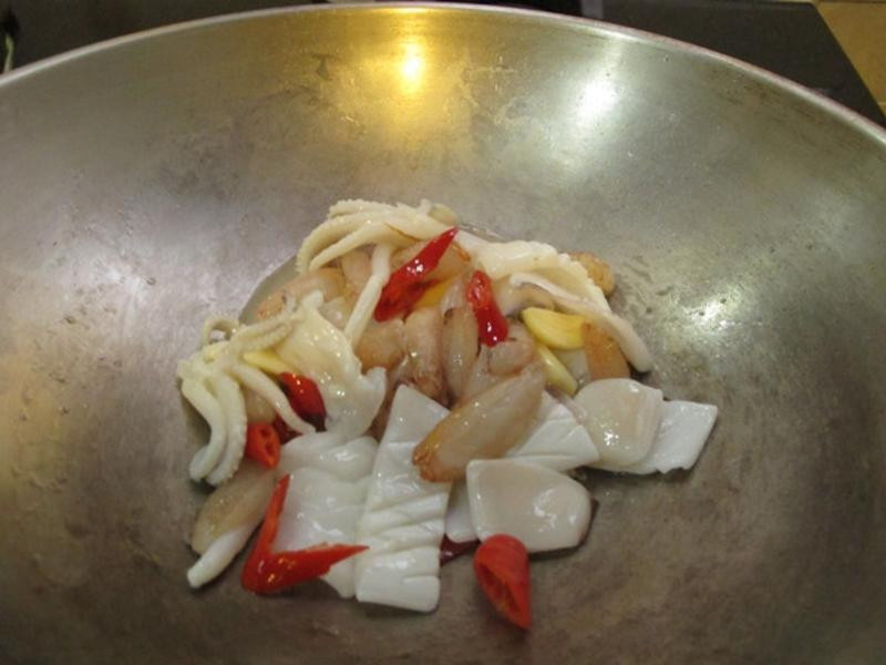 �۲˳���֦��̨���ξƴ��������׾Ƶ�����