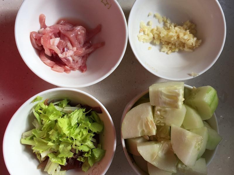 ��ƹϳ��۲���˿������