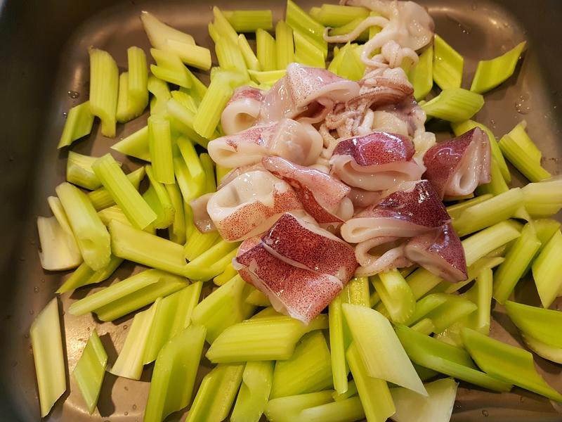 ��������͸�������