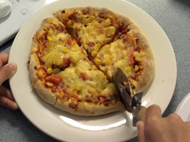 ������ Pizza������